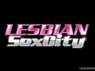 Lésbica sexo cidade: lilly bancos e sara luvv em intenso oral prazer