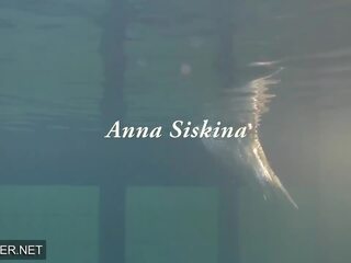 Hot superb Step-sister Anna Siskina with Big Tits in the Swimming