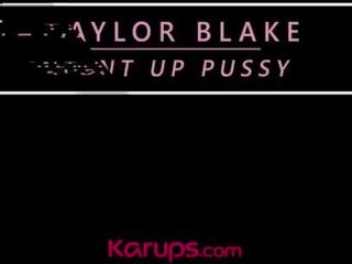 Karups - Big Booty Teen Taylor Blake Fingerbangs her Twat