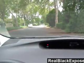 Realblackexposed - sexy prsatá černý má zábava na a zpět místo auto