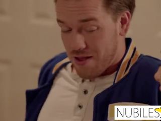 Riverdale - Archie's Big penis is just what Veronica needs S2:E3